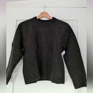 Uniqlo Wool Dark Gray Crewneck Sweater